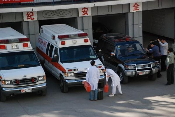 若羌县救护车转院
