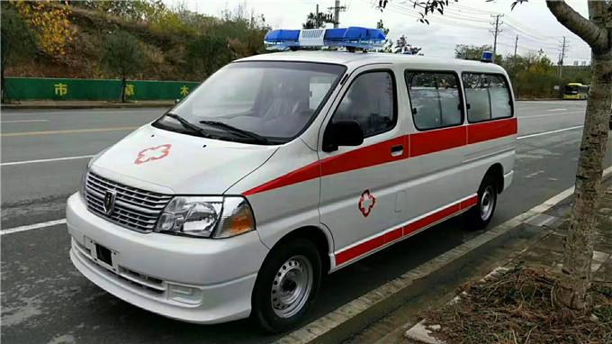 若羌县丰田海狮救护车